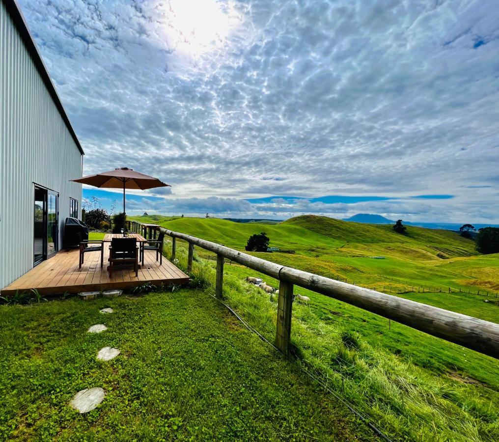 Hilltop Whakaipo Estate 타우포 호 외부 사진
