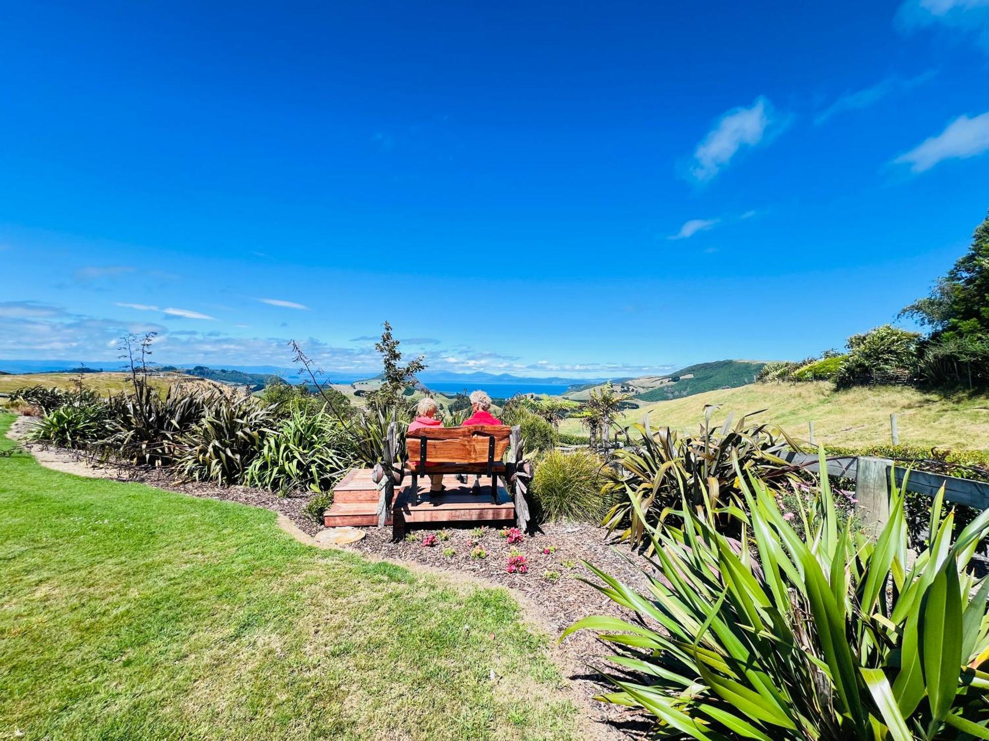 Hilltop Whakaipo Estate 타우포 호 외부 사진